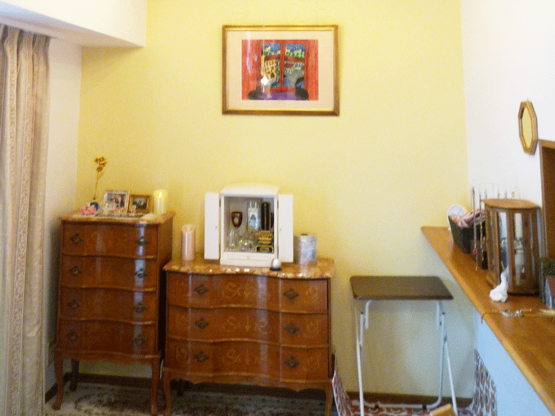 クロスでクラシカルアンティークなお部屋にアップグレード　港区I様邸